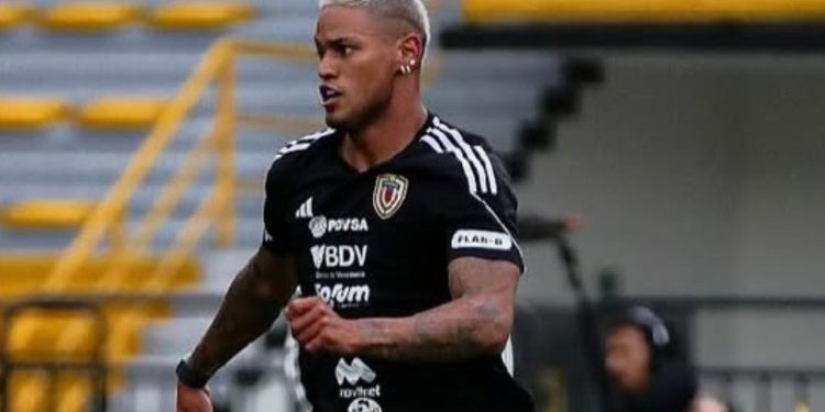 Delvin Alfonzo: salario y costes de transferencia