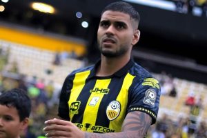 Carlos Vivas: salario y costes de fichaje