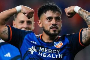 Júnior Moreno: salario y costos de transferencia